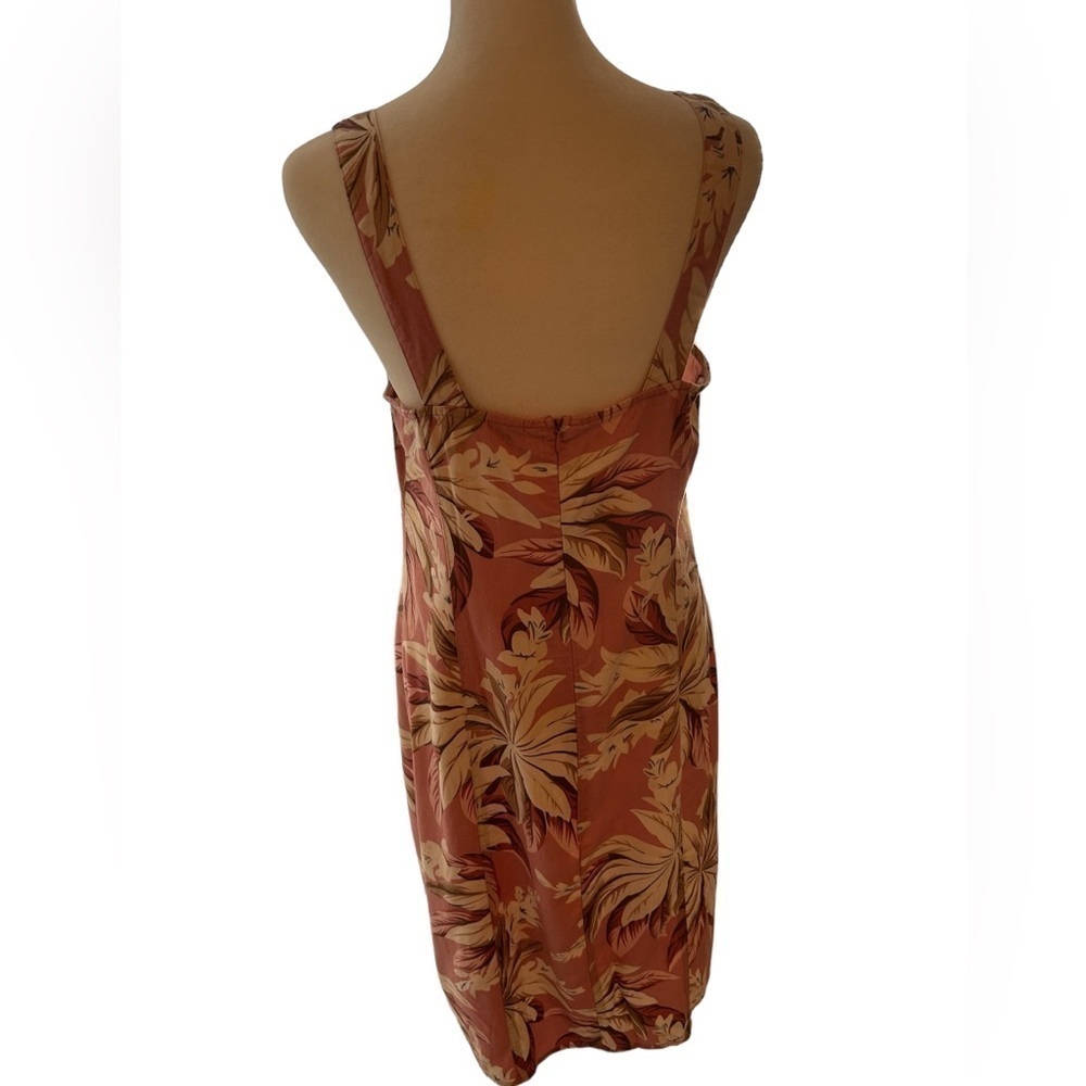 Islander straight line dress. Size 8 - Picture 2 of 6